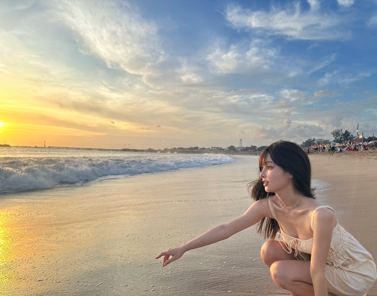 如果找不到答案 就去看看大海 🌊

（坐在海边 舍不得回家了怎么办🥲） https://t.co/9WVq3AIqCh