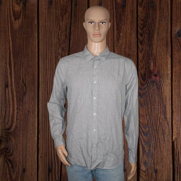 So good I had to share! Check out all the items I'm loving on <a href="/Poshmarkapp/">Poshmark</a> from <a href="/iheartresale/">i Heart Resale</a> <a href="/V_C_S_F/">VintageClothingSF</a> <a href="/Sm28Jm12/">SJTRENDZ</a> #poshmark #fashion #style #shopmycloset #stuartweitzman #calvinklein: posh.mk/WXi0UnnZpBb