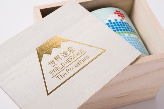 controller_slct's tweet image. 富士山　マグカップ　木箱1個入り / The Porcelains

タイル部分は若干凹凸があり、さらに雰囲気UP

ヒノキで出来た化粧箱付きなので
ギフトに最適な一品です！

shop.controller.co.jp/items/5322814