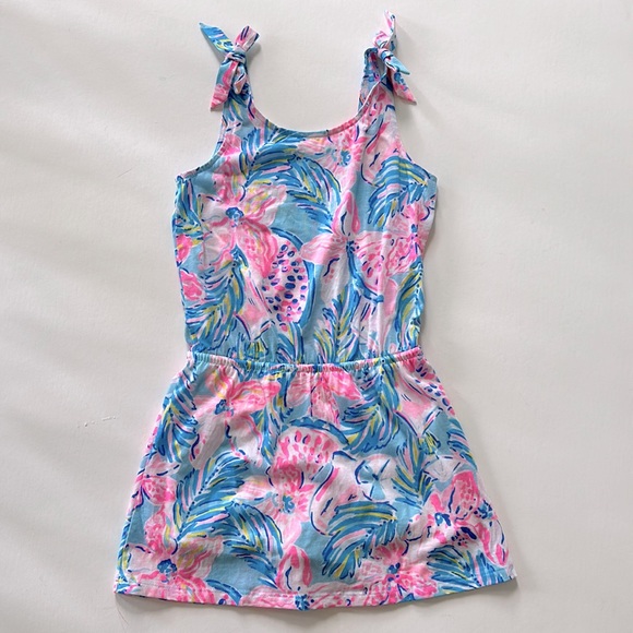 TammaraC12's tweet photo. So good I had to share! Check out all the items I'm loving on @Poshmarkapp #poshmark #fashion #style #shopmycloset #lillypulitzer: https://t.co/ogU5S8sAb6 https://t.co/7qCzxtt4SV