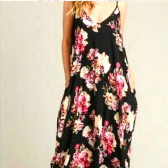 misty1112's tweet photo. So good I had to share! Check out all the items I'm loving on @Poshmarkapp from @MyraDenice #poshmark #fashion #style #shopmycloset #vanillabay #xhilaration #charterclub: https://t.co/v5pCWWtiSZ https://t.co/KGHE4Eco20
