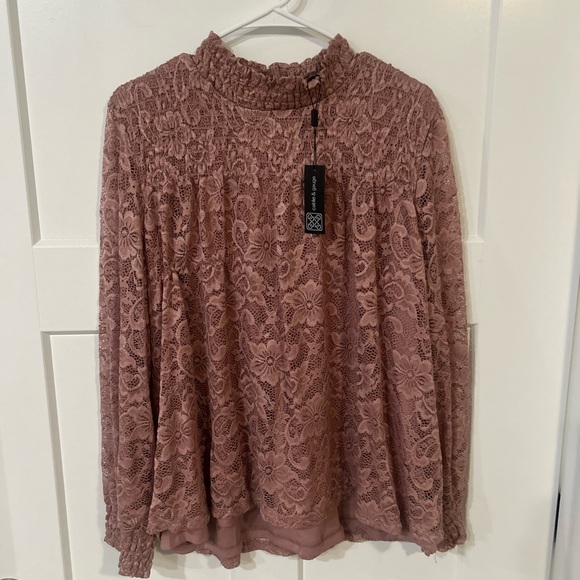 So good I had to share! Check out all the items I'm loving on <a href="/Poshmarkapp/">Poshmark</a> #poshmark #fashion #style #shopmycloset #sephora #cablegauge: posh.mk/RhK1p0HZpBb