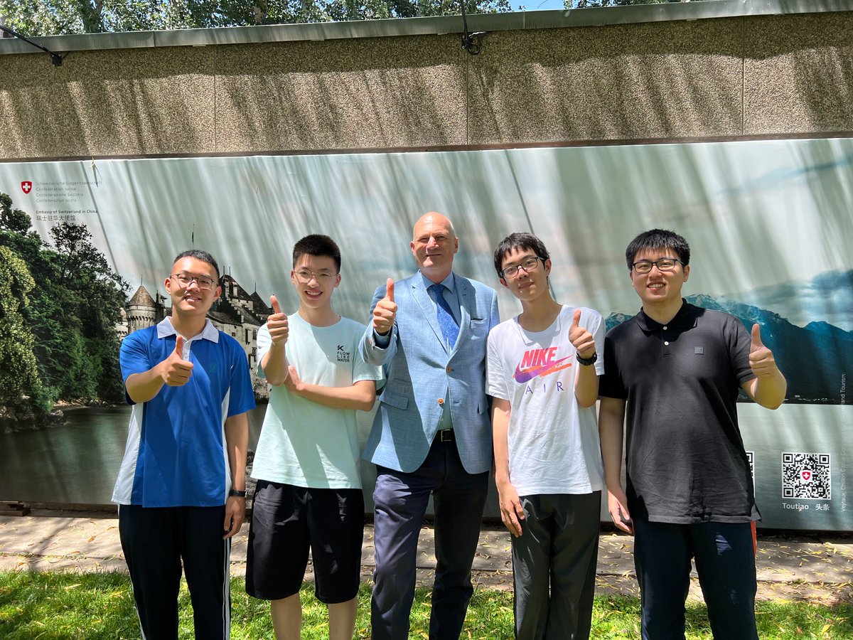 🔬🌍 Exciting meet-up with🇨🇭Amb. Burri and students heading to <a href="/IChO2023/">IChO2023</a> ! 90+ delegations gather at ETH Zurich (Jul 16-25) to find solutions &amp; unite. Chemistry plays a vital role in SDG success, and teamwork fuels innovation! Best of luck to all competitors! 🤞 #IChO2023