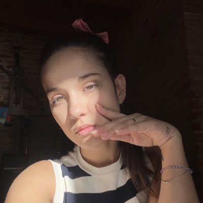 Violeta (@Violetaaaa12_) / Posts / X