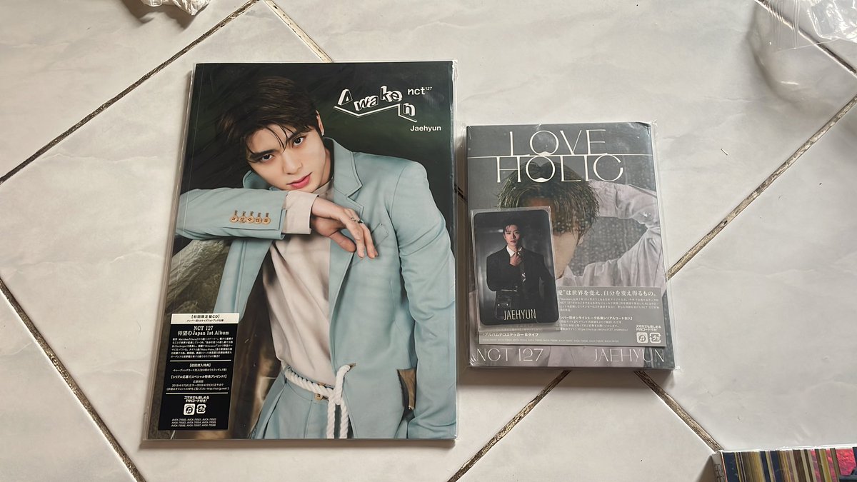 notfound1402's tweet photo. Wts album nct 127
Album only jaehyun awaken
Album love holic + pc jaehyun https://t.co/OnwkUbwF81