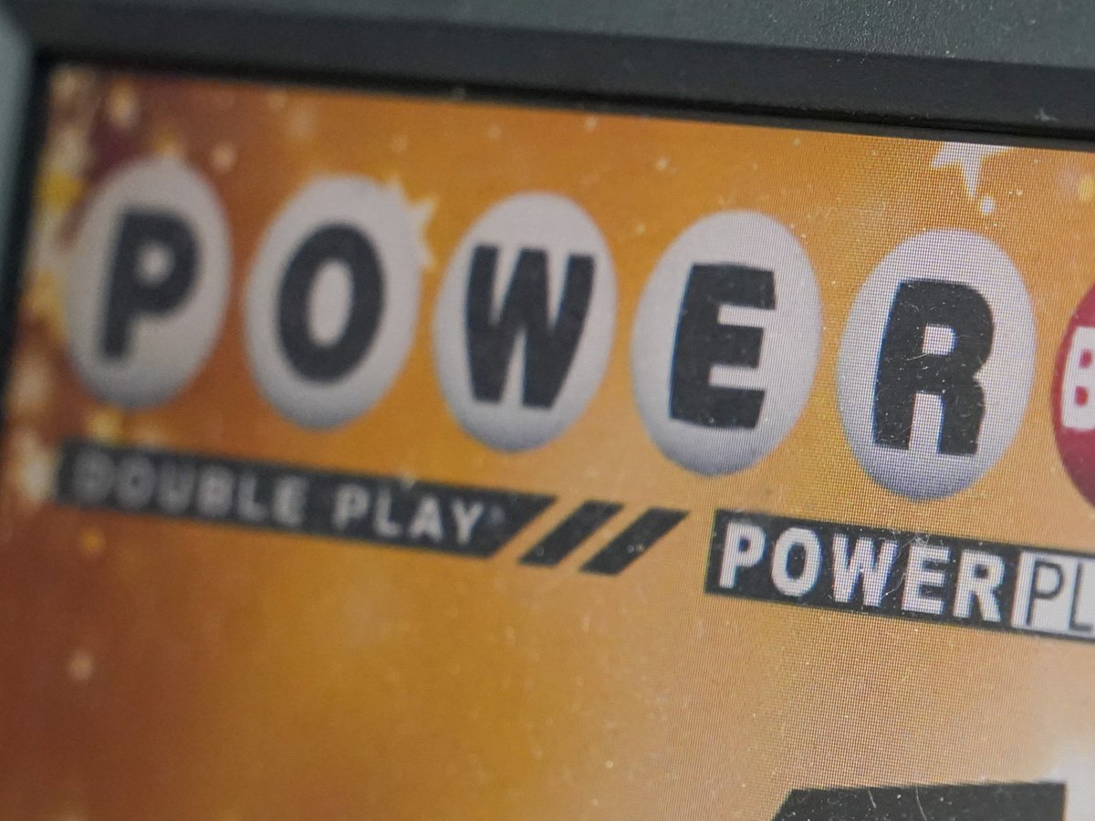 Powerball Jackpot Reaches $875 Million with No Winners; Third-Highest Prize in History

#Powerball #sports #NEWS 
Link- https://t.co/FVyWSRJxl4 https://t.co/y5xkQH0WxH