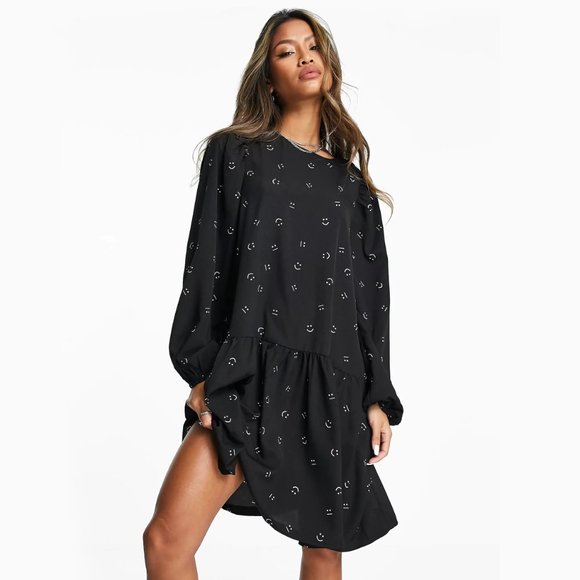 wallet_broken's tweet photo. So good I had to share! Check out all the items I'm loving on @Poshmarkapp from @JessicaleiK #poshmark #fashion #style #shopmycloset #vila #ninewest #nike: https://t.co/wAvKyURCcK https://t.co/Wn40SjkEHz