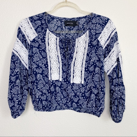 GROD7615's tweet photo. So good I had to share! Check out all the items I'm loving on @Poshmarkapp #poshmark #fashion #style #shopmycloset #newbalance #quiksilver #minkpink: https://t.co/rOu6QaDnQX https://t.co/1BCmDtrC44