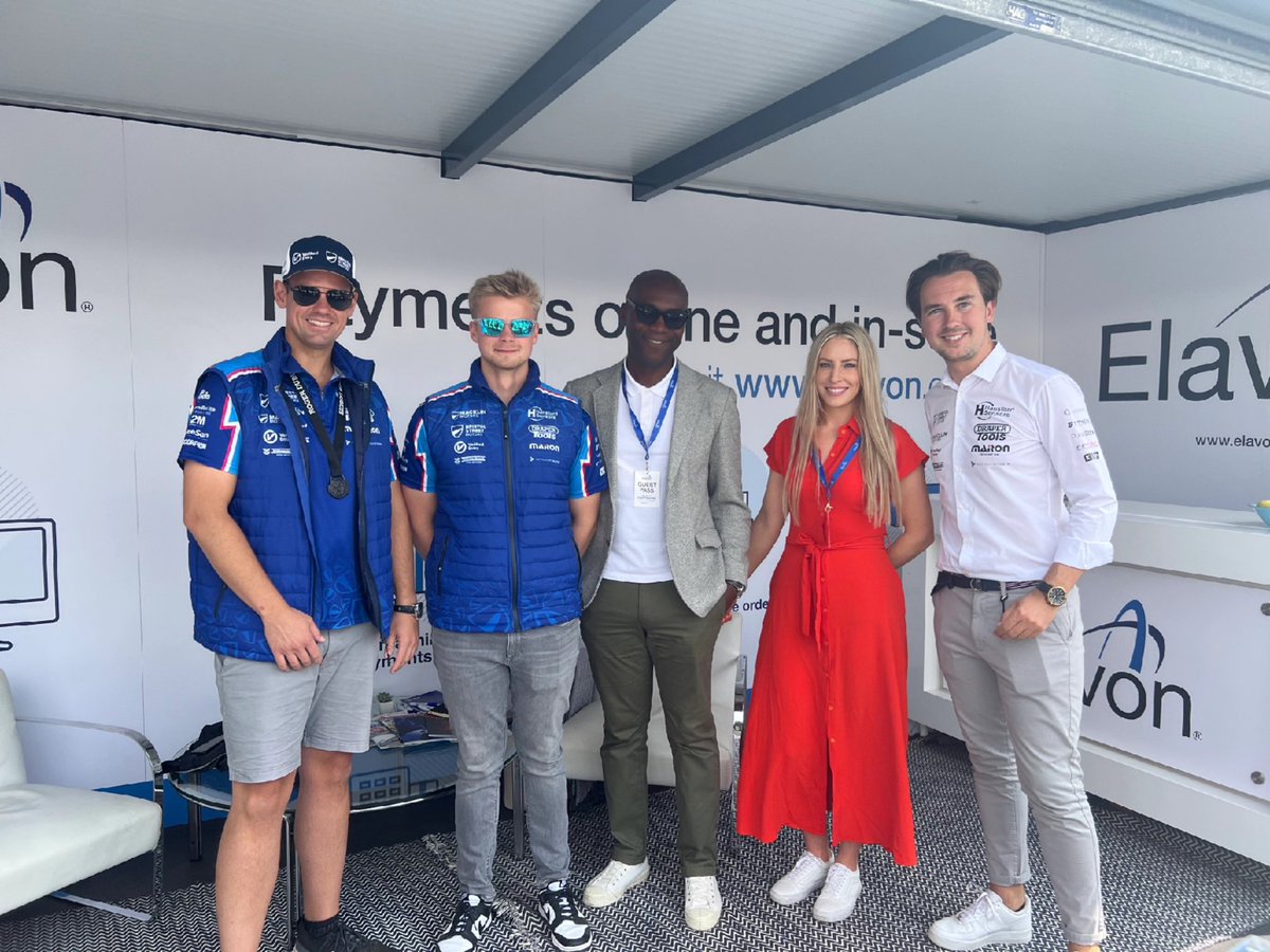 Great first day at <a href="/fosgoodwood/">Goodwood FOS</a> with the @BristolStMotors <a href="/VertuMotors/">Vertu</a> and <a href="/tonic_collectiv/">Tonic Collective</a> teams hosting <a href="/ElavonEurope/">Elavon Europe</a>  customers &amp; partners. Thanks to <a href="/Excelr8M/">EXCELR8 Motorsport</a> champion drivers  <a href="/TomChilton_/">Tom Chilton</a> <a href="/Tomingram80/">Tom Ingram</a> &amp; @PearsonRacing for hanging out with us👌🏾👏🏾
<a href="/TheCoopLive/">Co-op Live</a>