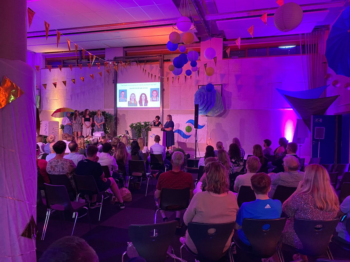 Emelwerda College tweet media