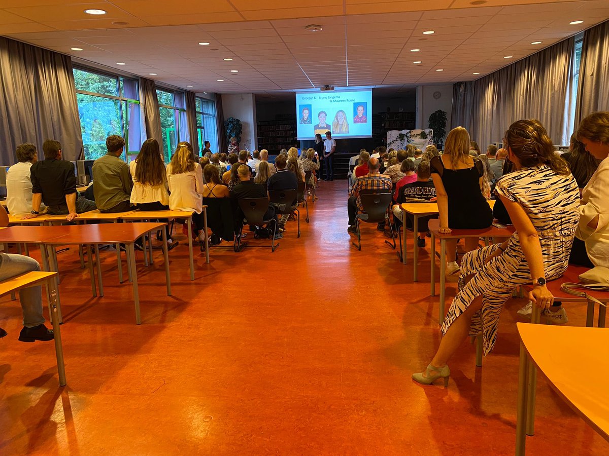 Emelwerda College tweet media