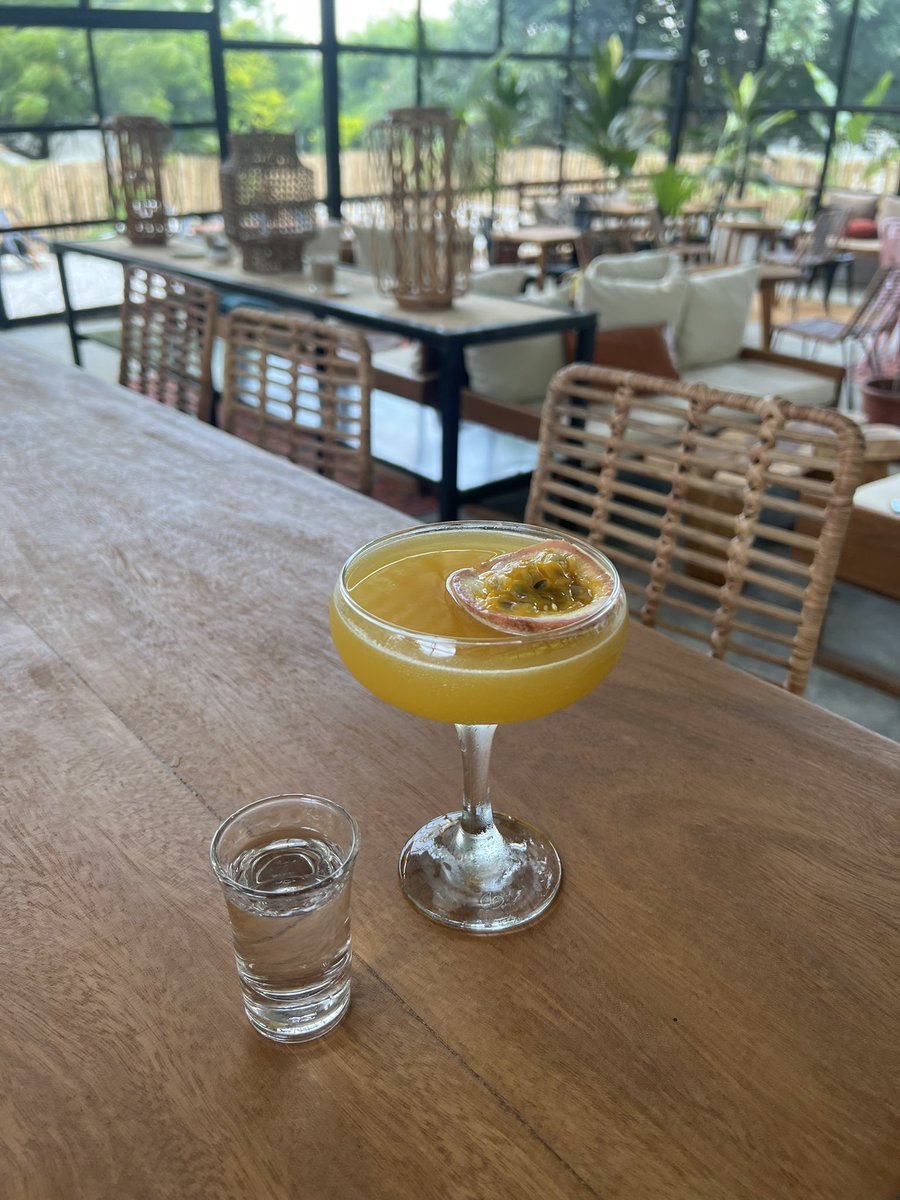 pam_E_chic's tweet photo. Pickle Social House
Abuja 
(*on google map*)

Open Saturday (July 15th 2023)
Time 2pm.

Cocktails✨ Food ✨ In house Dj 

It would be open every day from tomorrow.

2pm- late https://t.co/CyK0M5t3xP