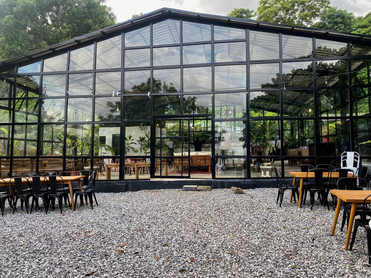 pam_E_chic's tweet photo. Pickle Social House
Abuja 
(*on google map*)

Open Saturday (July 15th 2023)
Time 2pm.

Cocktails✨ Food ✨ In house Dj 

It would be open every day from tomorrow.

2pm- late https://t.co/CyK0M5t3xP