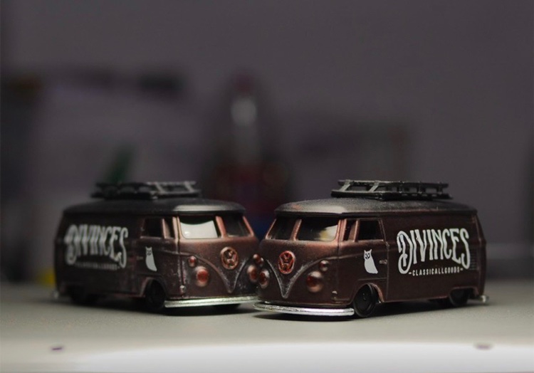 vedyaditya's tweet photo. @kozirama @dwinawan_ Atau ga custom buat kozi nya bisa kali mas biar limited kaya yg ini https://t.co/tJZYi9U71S