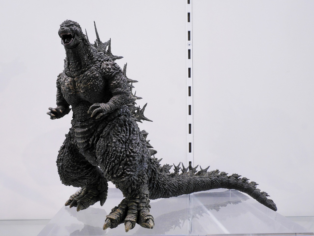 S.H.MonsterArts ゴジラ (2023) - フィギュア