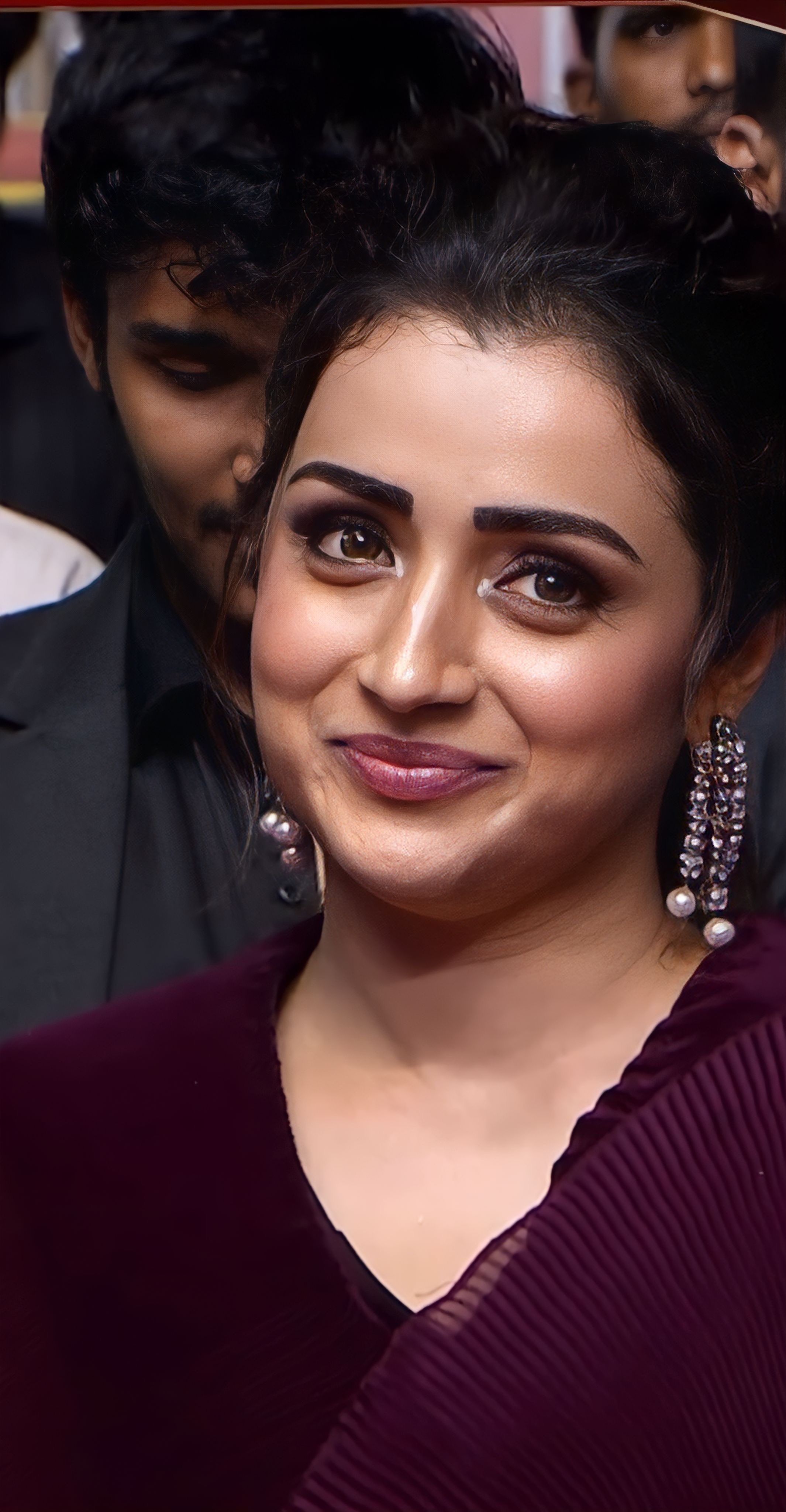 F0-d3oNXwAAgDUw?format=jpg&name=4096x409