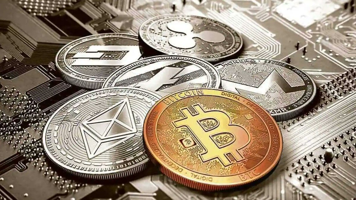 GanguliTn's tweet photo. Crypto markets on a road to recovery?

BTC and ETH both are stable and trade in positive range. Crypto market has shifted from “neutral” to “greed”. https://t.co/uxfsjsW8ar