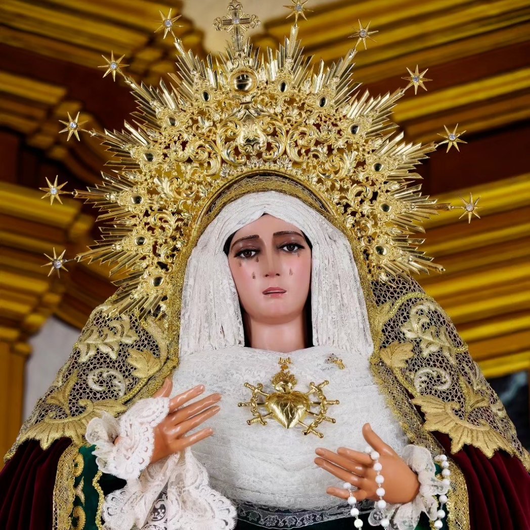 María Stma. de los Dolores ataviada para tiempo ordinario.

#Soydelaveracruz
#SomosHermandad
#SomosVeraCruz