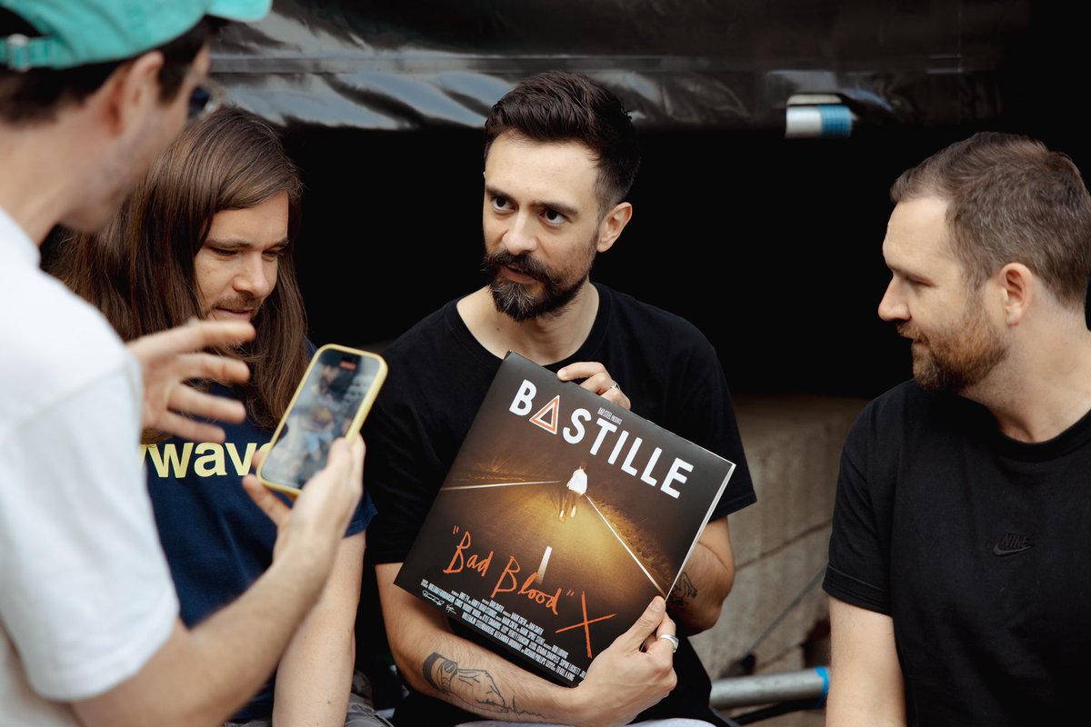 BASTILLE tweet media