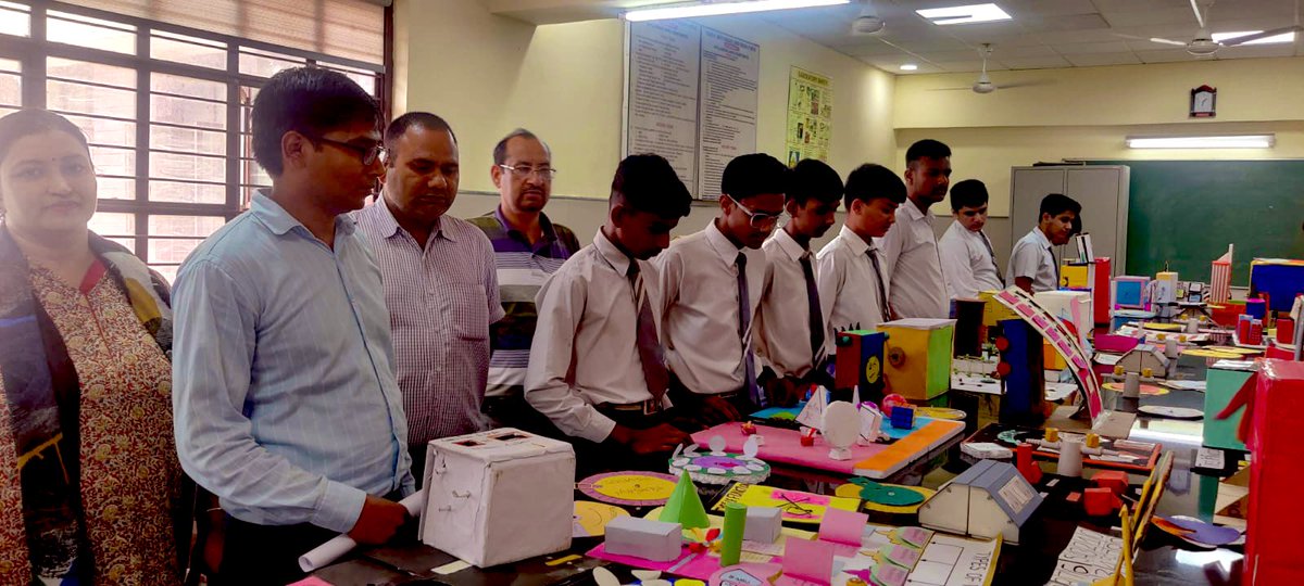 SbvMotinagar's tweet photo. “Mathematics may not teach us to add love or subtract hate, but it gives us hope that every problem has a solution. ...” 
TLM competition
@tanwar_gurudutt @Dir_Education @ https://t.co/Uw3hdpVuw5