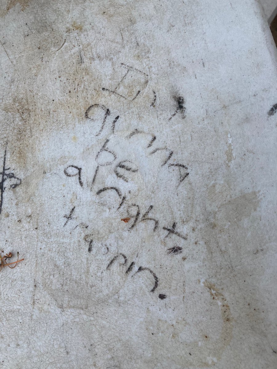 Titithegod's tweet image. 