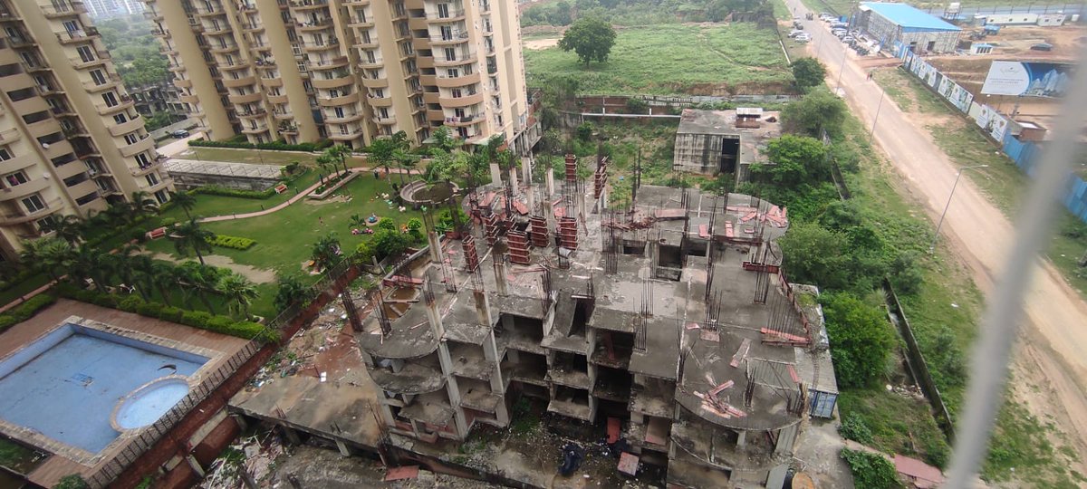 vcbwa's tweet photo. @UPRERAofficial why Intellect Project(GH 02/E) not updating its details on the Rera portal.Multiple reminders given by Rera to builder but still no detail of project available on portal. CC date of project also passed on 22nd December.

@ChiefSecyUP 
@OfficialGNIDA 
@PMOIndia https://t.co/4NYGzgEt7K