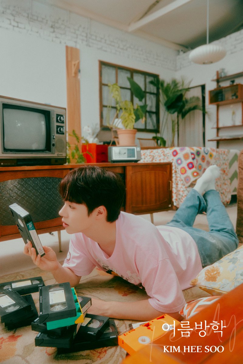 Concept Image #1 (여름 ver.) 
'김희수 (Kim Hee Soo)'

더윈드 (The Wind) 1st Single Album
[Ready : 여름방학] 

2023.08.02 WED 6PM (KST)

#더윈드 #THEWIND #The_Wind
#Ready_여름방학 
#김희수 #KIMHEESOO
