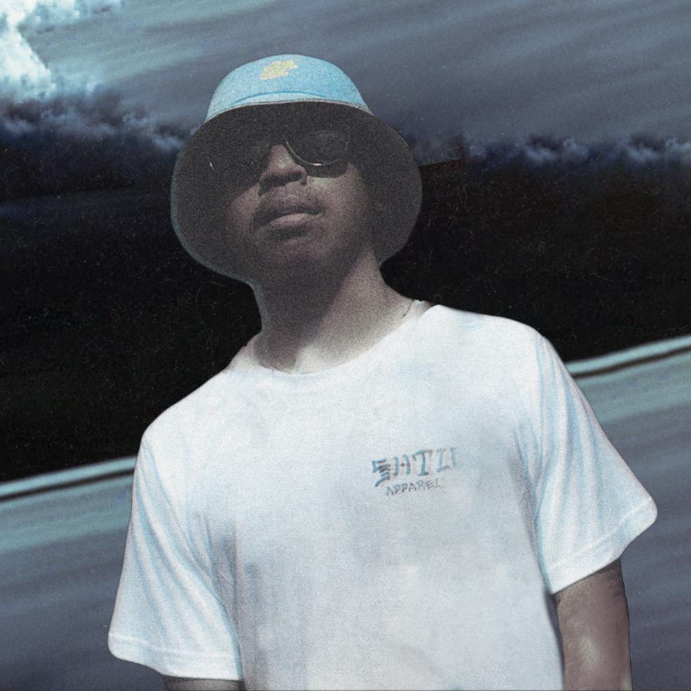 msqrdrcrds's tweet photo. Greetings, Indonesia! 🇮🇩
New bass house by clieey and WΛR will be released on 21st July. How can wait for it? 👉 https://t.co/HacEkHF5k2
@kentddr_ https://t.co/axOnfKhH9K
