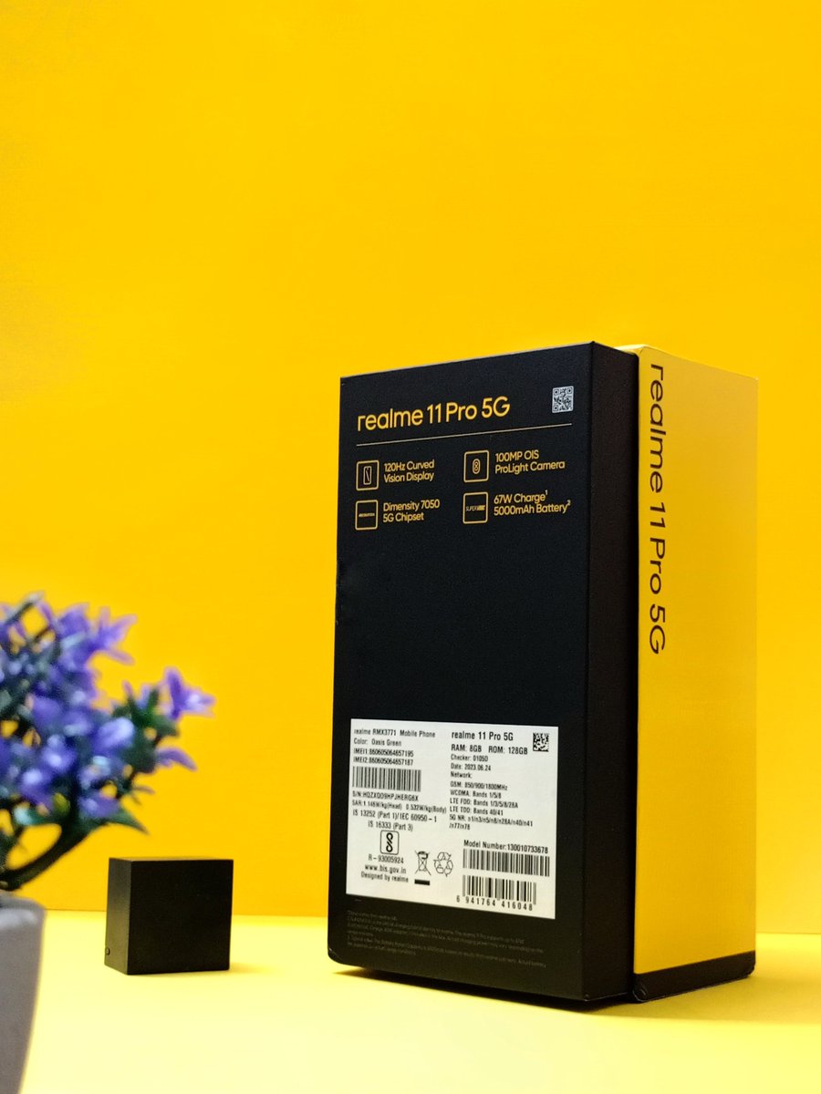 neophyteclicker's tweet photo. Unboxing the brand new realme 11 Pro 5G : Oasis Green.
#realme11ProSeries5G #realme11Pro5G
#NextLevelGreen
#CurvedDisplayNextLevel
@realmeIndia
@realmeglobal @realmeCreators https://t.co/BUVg5rckuf