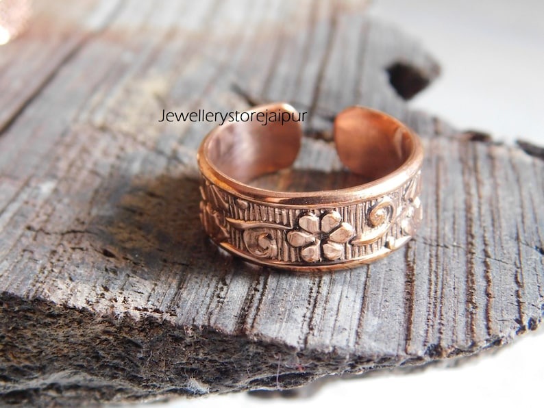 etsy.com/listing/130519… 

#Uniquecopperrings #Adjustablerings #bohorings #redrings #copperjewelry #coppergifts #ringsforher #Uniquering #Handcraftedring #CopperRings #AdjustableHealthy #CopperRings
#healingrings #handmade #copper #handmadecopperring #copperartring #coppergifts