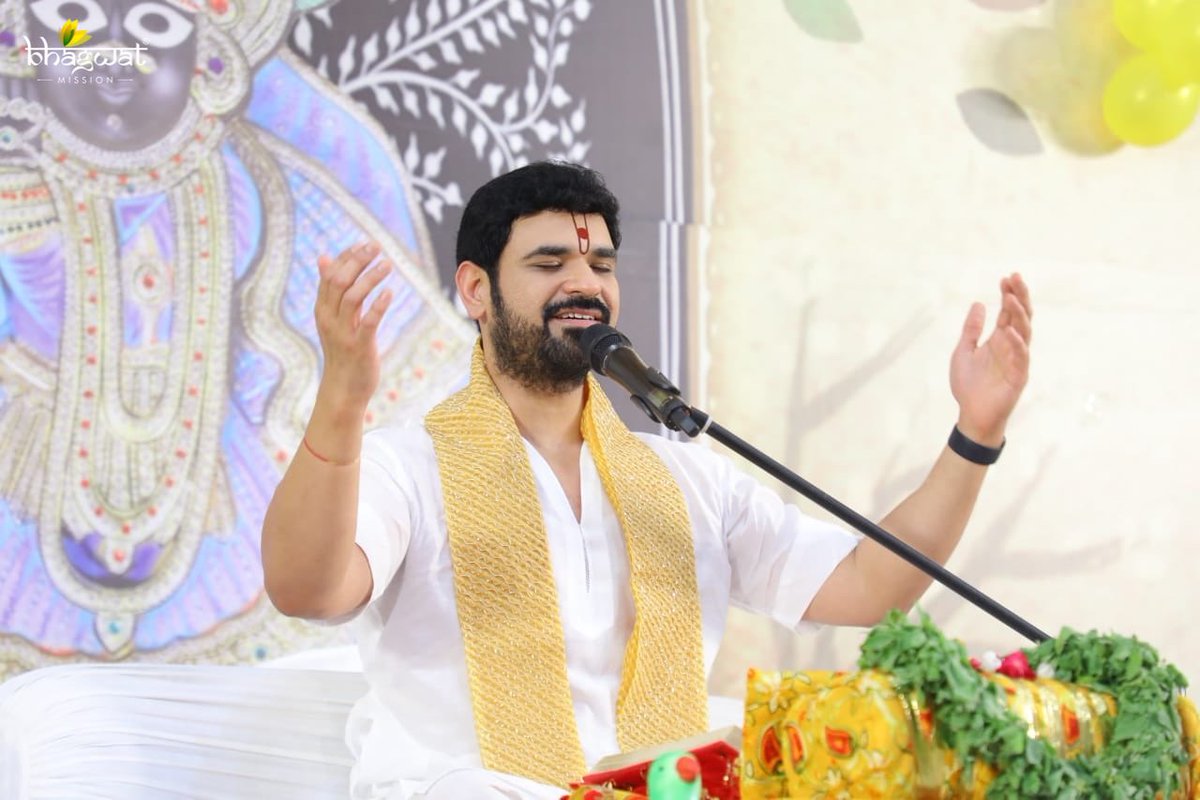 gauravkrishnag's tweet photo. Shrimad Bhagwat Katha - Muzaffarpur, Bihar.

Watch it Live daily, only on the official VrajRas productions YouTube channel.

SR! https://t.co/vnRf3EfFZQ