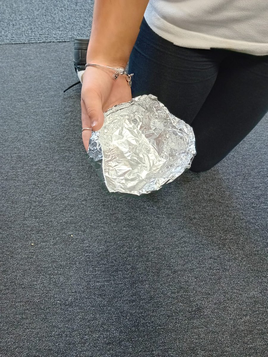MissHuntBPCA's tweet photo. We were boat engineers yesterday in KS3! We challenged our students, using one piece of foil, to make a boat that would hold the most amount of coins before sinking. We used vocabulary such as buoyancy, displacement and mass @MrsRBrace #TAC #ThisisAP https://t.co/CSJDB0ssb2