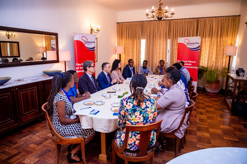 FranceTanzania's tweet photo. Following the mobility in 🇫🇷, the #Innoversity team 🇹🇿 debriefed with Ambassador @HajlaouiNabil, to give feedbacks about their experience.
The 🇫🇷 Embassy remains dedicated to support cooperation to strengthen #innovation in 🇹🇿. https://t.co/zKNKNGiqSd