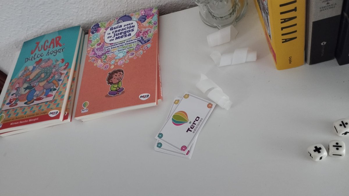 teroediciones's tweet photo. Ya queda poquito para que podáis disfrutar de nuestros nuevos #libros sobre el #abj.

Va a ser una genial lectura estas vacaciones, ¿no os parece?

¡Estamos deseando que os lleguen! ¿Estáis impacientes? 

#libros #lectura #librosdivertidos #aprendizajebasadoenjuegos #recursos https://t.co/CbnHucCcul