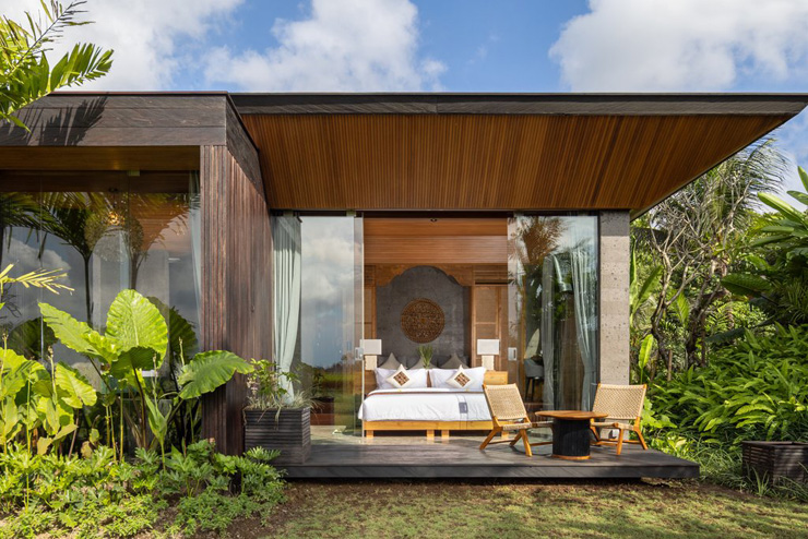 Agendaviaggi's tweet photo. Small Luxury Hotels of the World, arricchisce la collezione con 22 nuovi Hotel
@SLHLuxuryHotels #smallluxuryhotels #beautifuldestinations #italianlakes #architecturaldigest #summerineurope #italysegreta #travelplanning #beautifulhotels #boutiquehotel
https://t.co/KUVy0Bn4M0 https://t.co/gbRN1AHdrJ