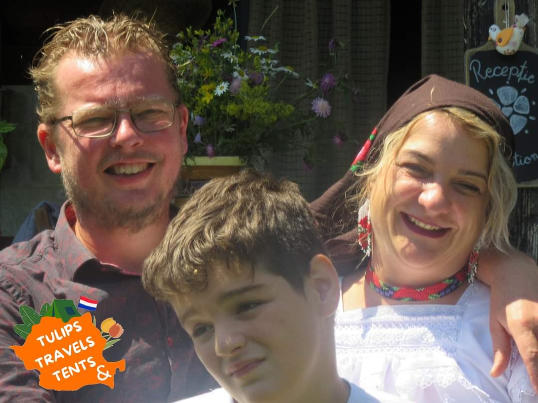 Travel_2Romania's tweet image. #Dutchies in Romanian tourism
In #Maramureș,people live in a simple but satisfying way,proud of their traditions&amp;amp;their way of life Maramureș is also a place with lots of nature,where bears&amp;amp;wolves still roam the forests.
In Maramureș,you will feel like you took a step back in time