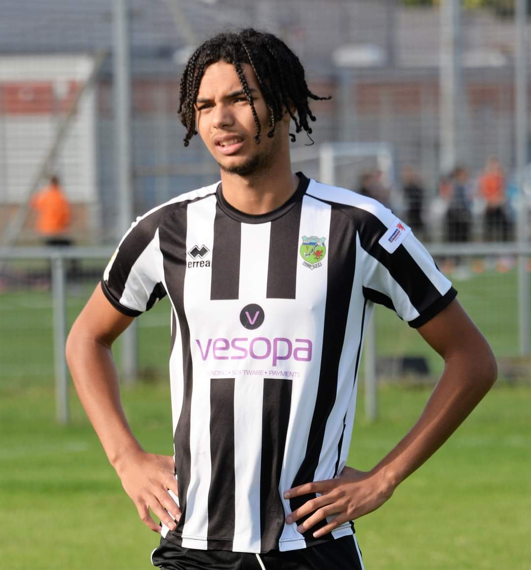 We all wish <a href="/Riobooth1/">Rio</a> a speedy recovery after his injury during the friendly with <a href="/mumblesseniors/">Mumbles Rangers</a> 

Rio won last season's Peter James Youth Player of the Year after a brilliant season and we hope he will be back soon to continue where he left off #TopPlayer #PontyFamily