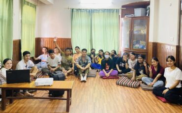 Boletín Amics del Nepal - Julio 2023 - Amics del Nepal estrena nuevo local en Katmandú. - Lee todas las notícias del mes haciendo click en el siguiente link! - mailchi.mp/1850bb4bd4ed/b…