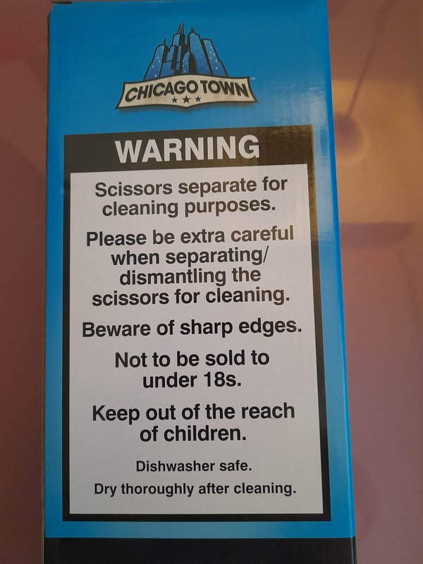 FreegleBandP's tweet photo. OFFER: Pizza Scissors - new unused (Bradley, BB9) https://t.co/MS95pHs4FV https://t.co/8wgphKj1IY