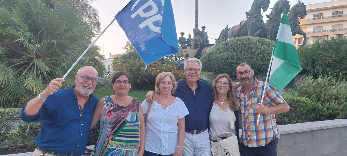 Ayer martes 11 de Julio de 2023 ( Por la tarde ) . Apesorje junto gapemaso Asistieron al mitin que realizó el Partido Popular . en el Palacio de Congresos de Cadiz <a href="/ppandaluz/">PP de Andalucía</a> <a href="/Populares_Jerez/">PP de Jerez</a> <a href="/JuanMa_Moreno/">Juanma Moreno</a>