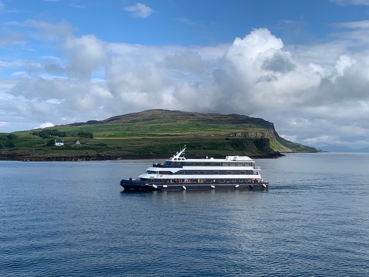 Hebcruises's tweet photo. Sister ships off the Isle of Eigg this morning #hebrideanprincess #lordofthehighlands #cruise #smallshipcruising #luxurytravel #lovescotland https://t.co/VPmNePXT3i