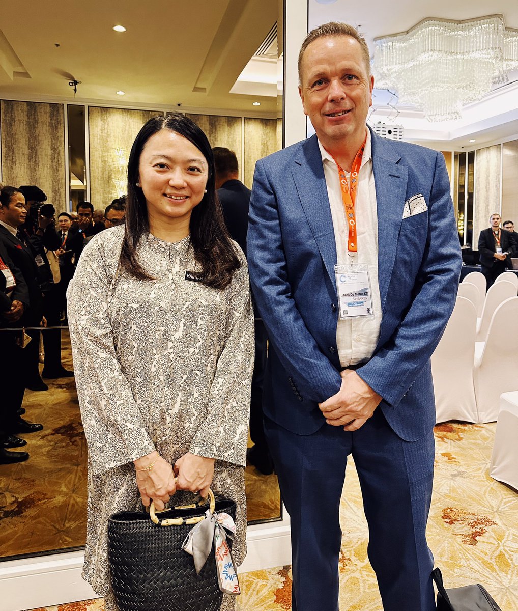 With the Malaysian Minister of Sport & Youth, KB Puan Hannah Yeoh, at the Malaysian International Law Conference yesterday. The new Minister gave an impressive talk about her plans to grow sport, also for social well being, at a very well attended session chaired by my good…