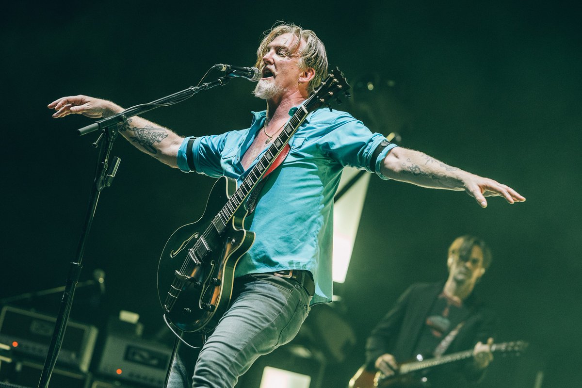 Design__Hunger's tweet image. What an experience! @NOS_Alive 23: Unforgettable Music, Sustainability, and Inclusivity. @ChiliPeppers / @theblackkeys / @puscifer  / @articmonkeys  were insane! But ♥️ @qotsa was just 🔥 THANK YOU NOS ALIVE!

Read the full story 👉🏼 bitly.ws/Lao4