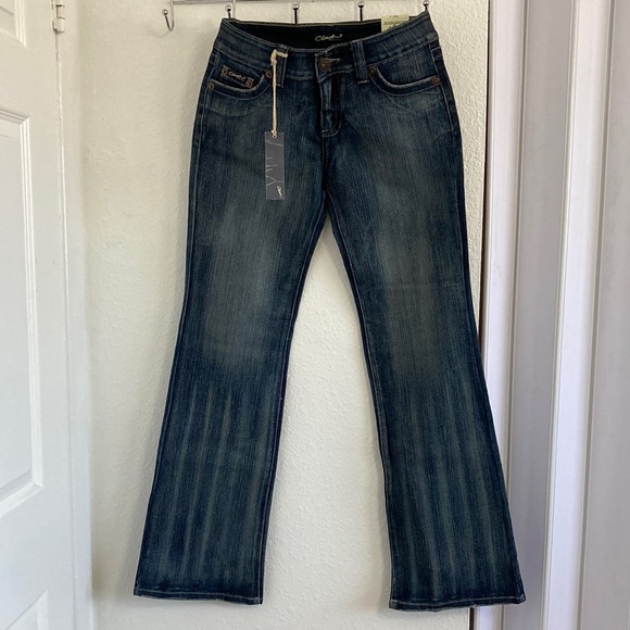 current_urban's tweet photo. So good I had to share! Check out all the items I'm loving on @Poshmarkapp #poshmark #fashion #style #shopmycloset #sophiamilano #clash #maeve: https://t.co/GKOT7lkaZ1 https://t.co/YKBVHELgLa
