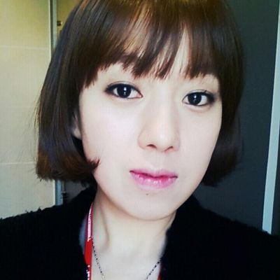 wnyprotector's tweet photo. why not use the manager's face? free ive from you and from their management omg https://t.co/CLFHc7GgGm
