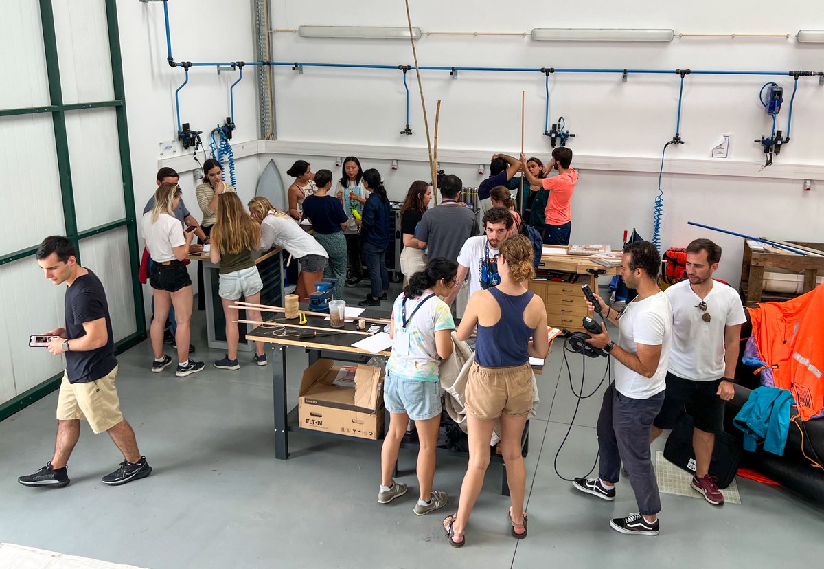 #MarineRobotics #SummerSchool DAY 2: AUV operations and Drifters Design
Our students are working in teams to develop their own ocean drifter for monitoring currents and water temperature near Faial🤩Looking forward to seeing their projects! Let’s go teams!!💪