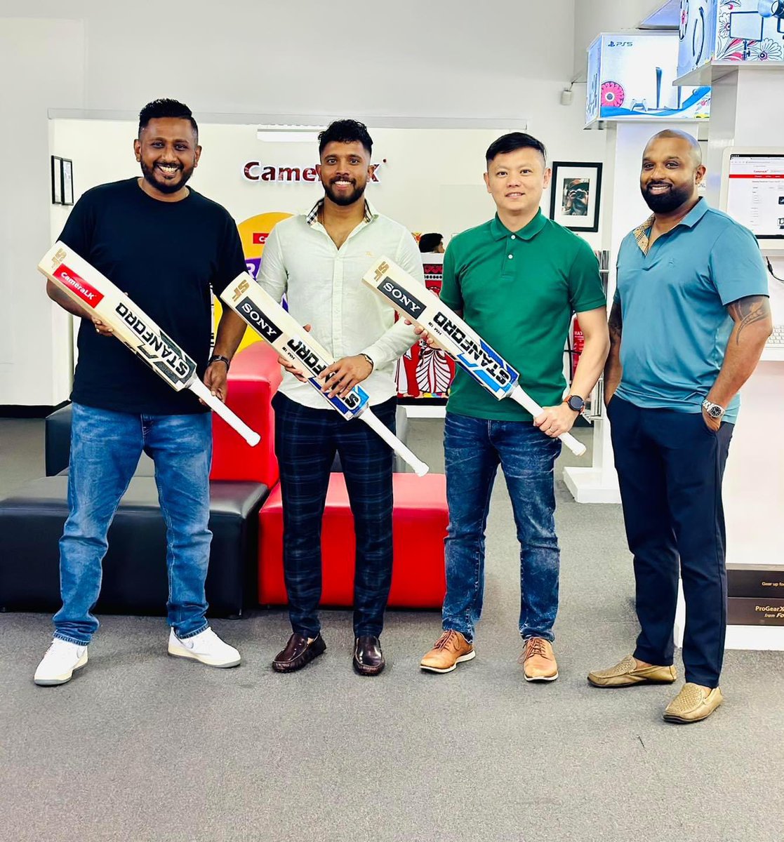 CameraLK_Store's tweet photo. The beginning of a partnership for the ages 🔥

The dashing opening batsman of the Sri Lankan national T20 team Kusal Mendis has officially signed with Sony as a brand ambassador for the upcoming season of LPL. https://t.co/Blx4E0CPTS