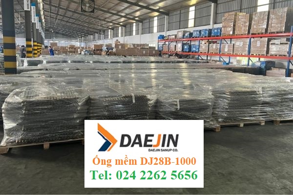DayInox's tweet photo. Dây SS304 mềm inox - dành nối đầu phun chữa cháy Sprinkler D20, có kiểm định PCCC, dài 1000mm, áp lực 14bar. DJ25UB hoặc DJ28B. https://t.co/Ici6x66KrN https://t.co/A70DvxEyCa