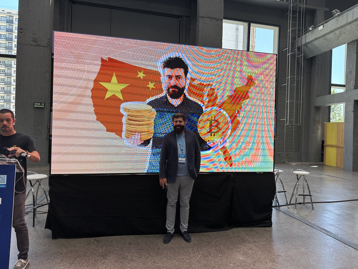 DShyshov's tweet photo. It was a pleasure to give a speech in front of the #CryptoWeekMadrid audience.

Also, discussed #crypto trading &amp; exchanges with @DorianKuCoin, EU Business Development Manager at @kucoincom, and Ruslan Peshiy, COO at @CTradersLeague. https://t.co/Cm67qdiHJg