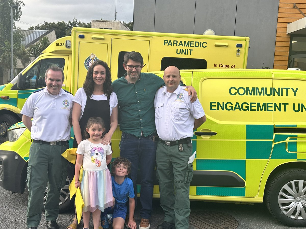 NAS Community (@community_nas) on Twitter photo The Community Engagement team were delighted to help organise a reunion for Winnie Donoghue who had a Cardiac Arrest in late 2020 she was delighted meet Oisin and Eoin from <a href="/AmbulanceNAS/">National Ambulance Service ๐ฎ๐ช๐</a> Swords, who were one of the crews who attended to Winnie that night. The Community Engagement team were delighted to help organise a reunion for Winnie Donoghue who had a Cardiac Arrest in late 2020 she was delighted meet Oisin and Eoin from <a href="/AmbulanceNAS/">National Ambulance Service ๐ฎ๐ช๐</a> Swords, who were one of the crews who attended to Winnie that night.